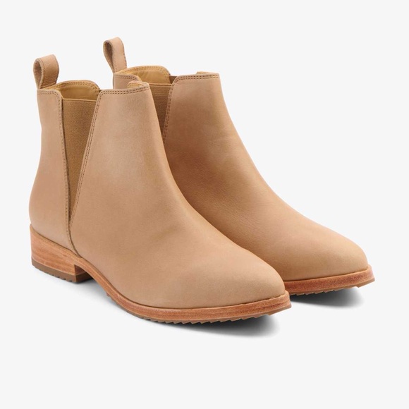 Nisolo | Eva Everyday Chelsea Boot In Almond - New In Box - Picture 1 of 13
